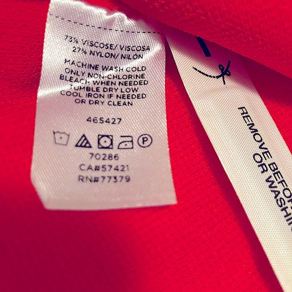 Ann Taylor Viscose Blend Bell Sleeve Petite Top- NWT - Picture 5 of 7